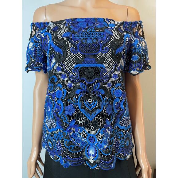 Alice + Olivia Maxie Off the shoulder Top Guipure Lace size S - Picture 1 of 8